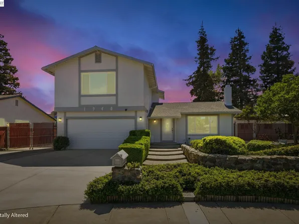 1940 McPeak Ct, Tracy, CA 95376