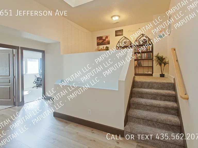 2651 Jefferson Ave — Photo 4