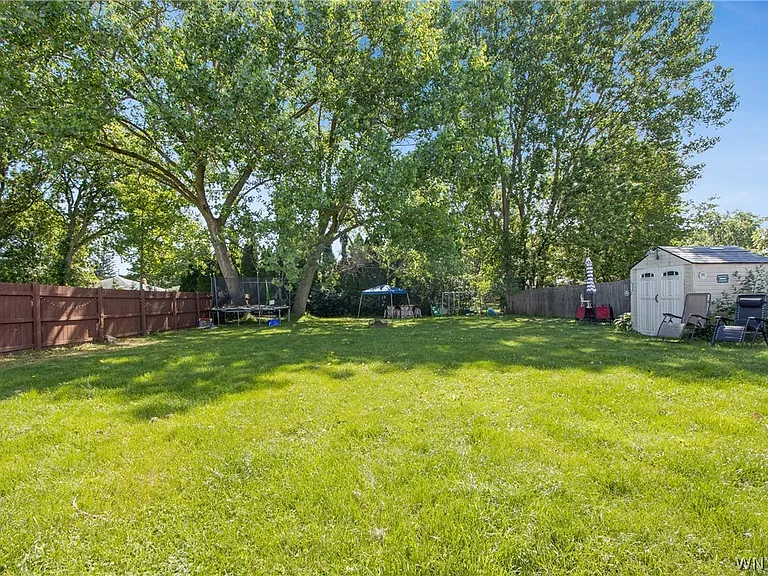 235 Robert Dr #LEFT SIDE — Photo 16