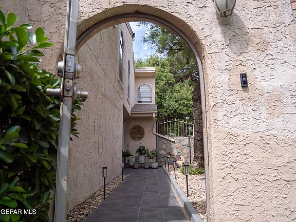 3rd image of 1743 Pico Alto Dr