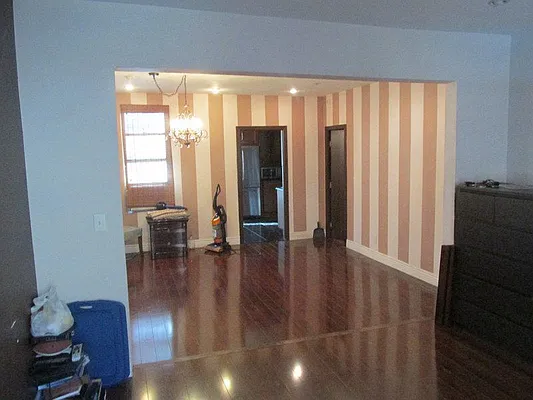 Rented by Windsor Homes Realty Corp | media 16