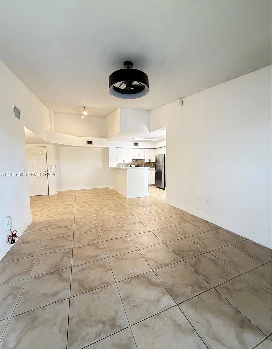 El-Ad Enclave At Miramar — Photo 4