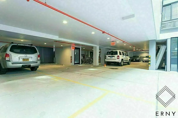 Rented by ERNY LLC | media 40