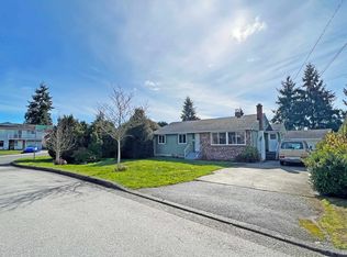 8520 Robinson Rd, Richmond, BC V6Y 1B5