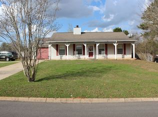 224 Elizabeth Dr, Ozark, AL 36360