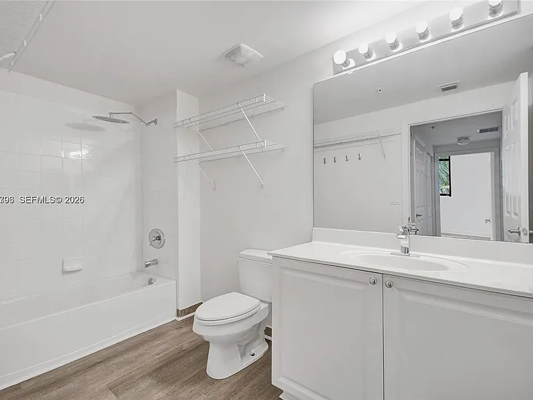 888 Douglas Rd #304 — Photo 9
