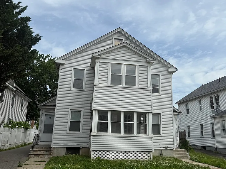 34 Goodrich St — Photo 1