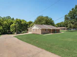8260 Breeland Dr, Kemp, TX 75143