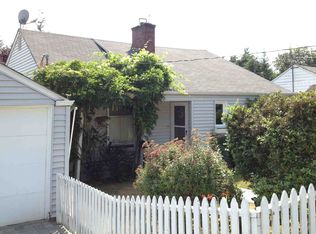 7542 34th Ave NE, Seattle, WA 98115