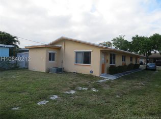 50 SE 6th St #B, Dania Beach, FL 33004