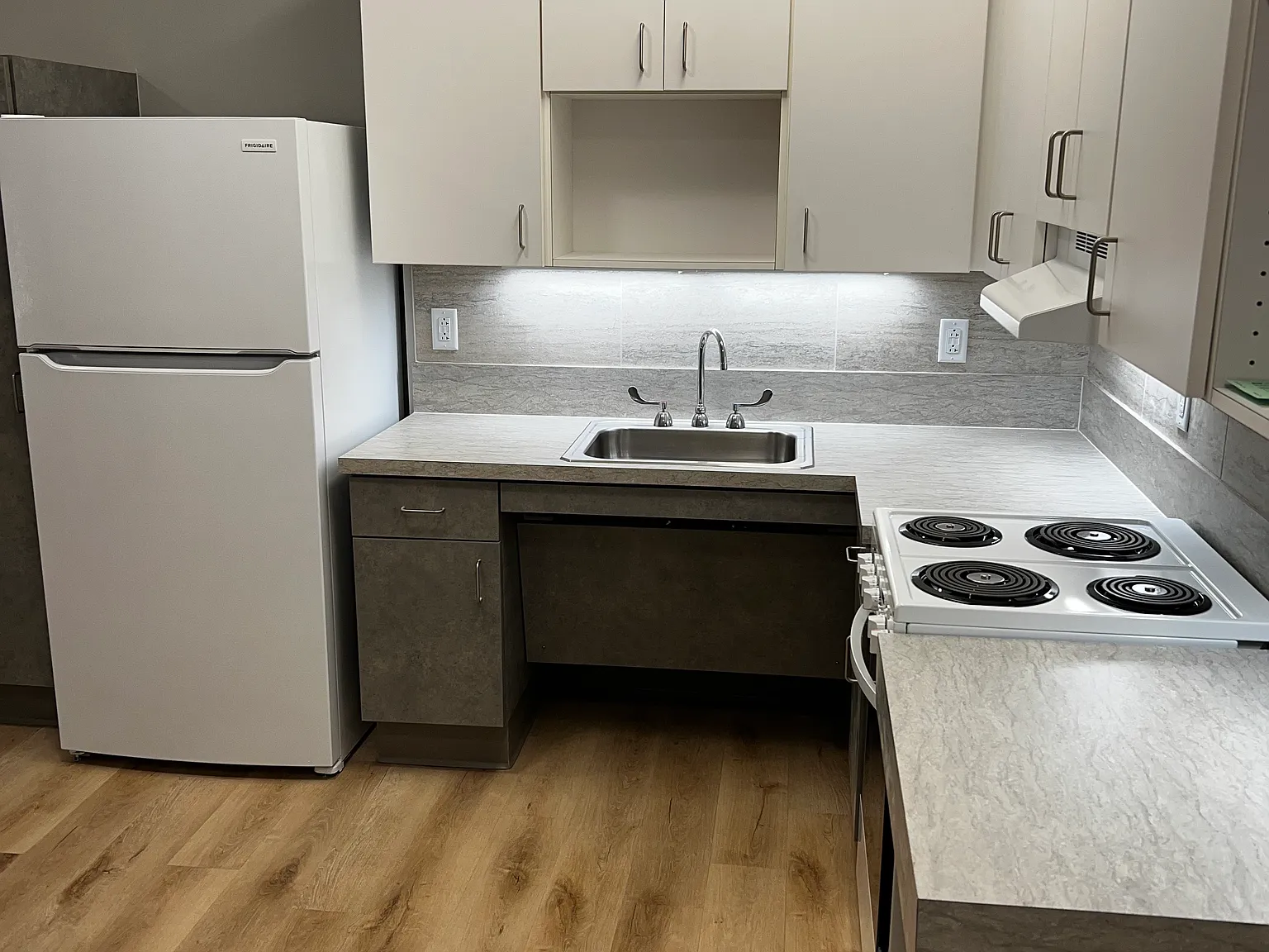 800 Dutch Square Blvd — Photo 2