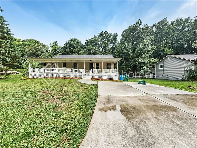 1597 Holly Brook Rd — Photo 1