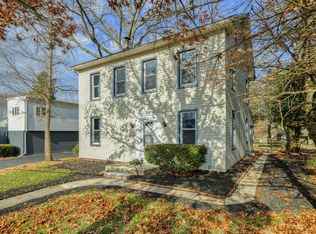 2253 Carlisle Rd, York, PA 17408