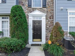 13 Swan Ct, Delanco, NJ 08075