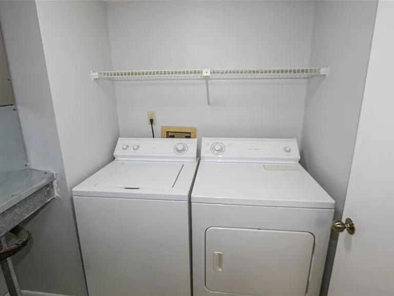 3203 Landmark Dr #2202 — Photo 16