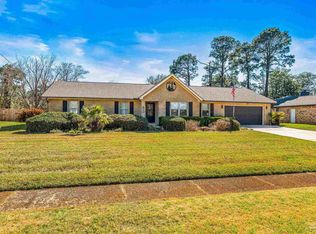 6989 Lake Joanne Dr, Pensacola, FL 32506