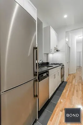 Rented by Bond New York | media 6