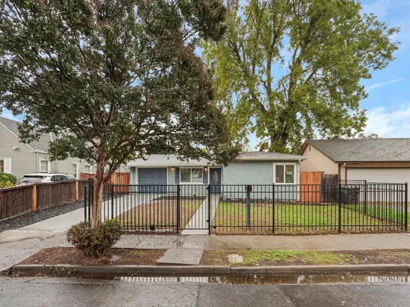 1414 W Walnut St, Stockton, CA 95203