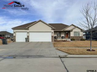 5010 Beckys Way, Lincoln, NE 68514