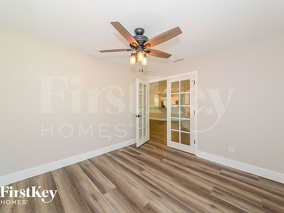5th image of 2670 Denicke St