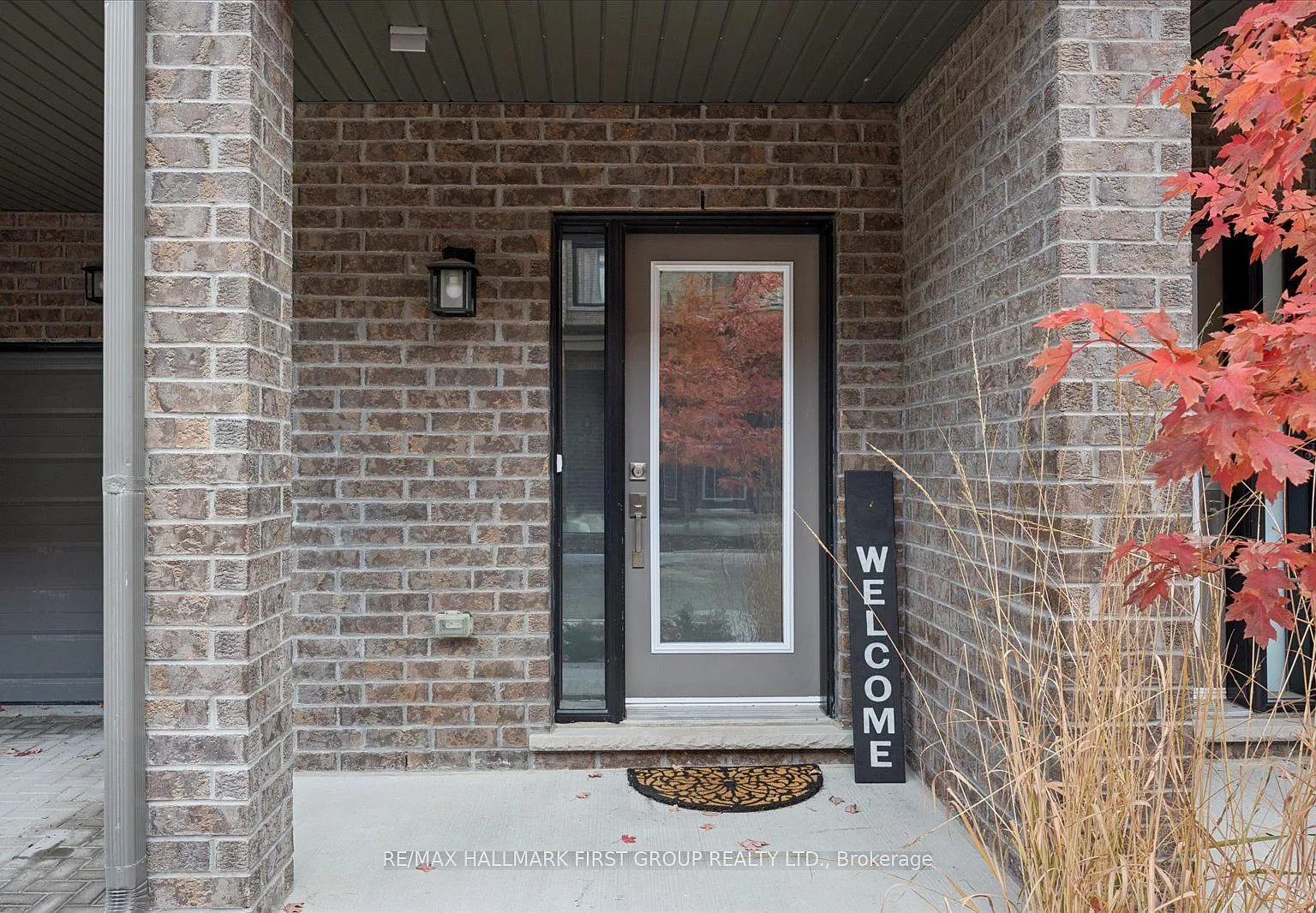 1865 Pickering Pkwy — Photo 2