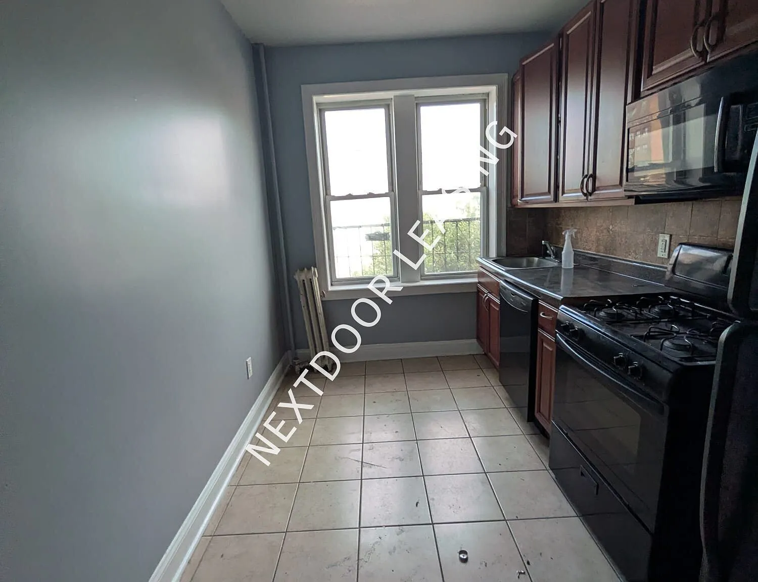 1204 John F Kennedy Blvd — Photo 2