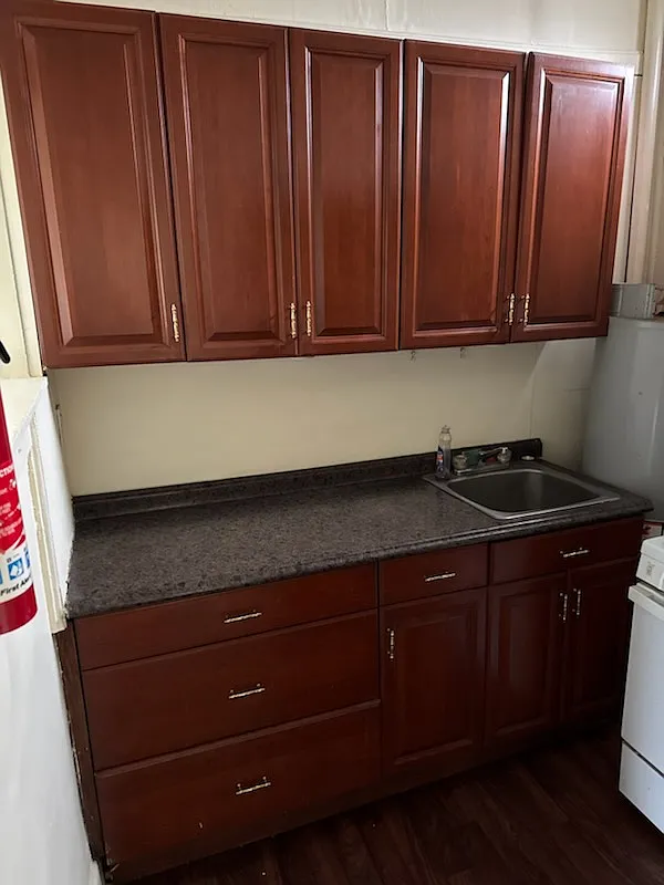 Studio, 500 sqft, $975 — Photo 4
