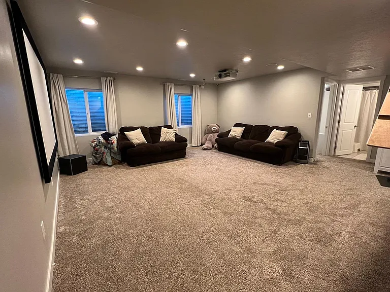 267 E Cordoba Dr — Photo 22