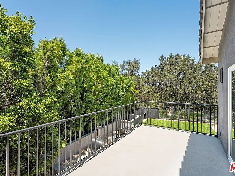 22405 Calipatria Dr — Photo 20
