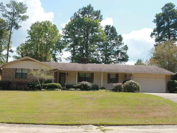 2305 W Oak St, El Dorado, AR 71730