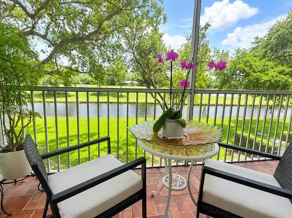 1151 SW 128th Ter APT 206D, Hollywood, FL 33027