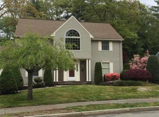 12 Beechtree Cir, Wakefield, MA 01880