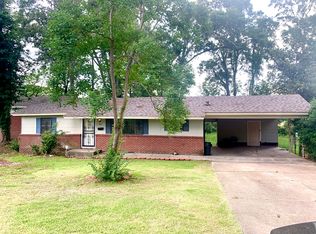 604 Heather Ln, Jackson, MS 39206