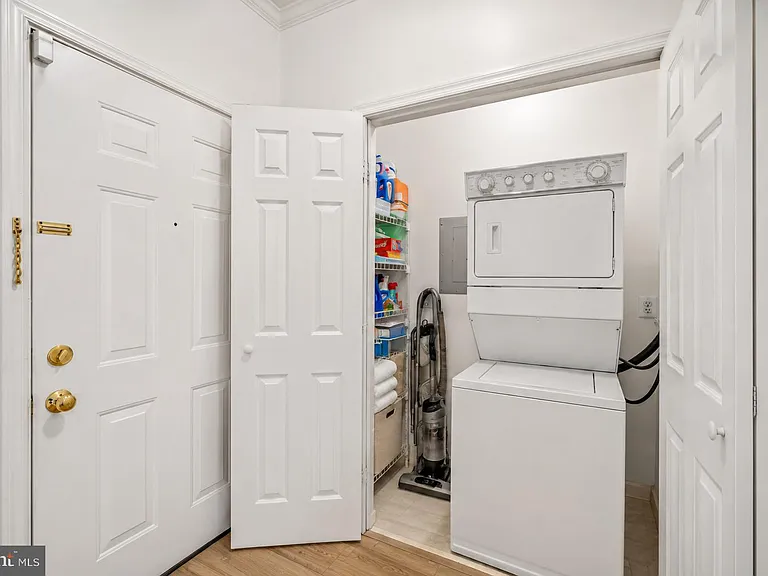 1708 Lake Shore Crest Dr #24 — Photo 21