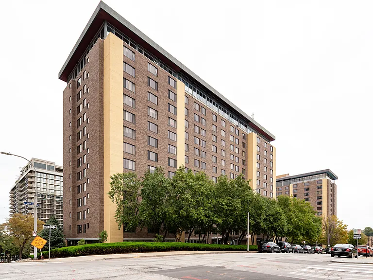 600 E 8th St #4D — Photo 13