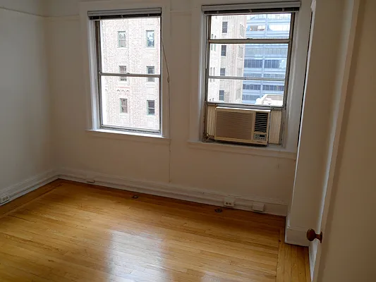 Rented by Carlyle Property Management | media 1