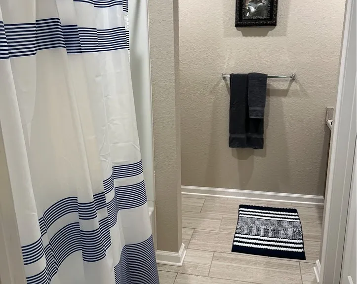210 Oak Ct #210 — Photo 6