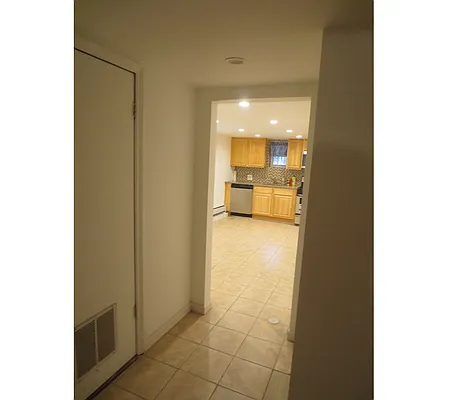 Rented by Block & Lot Real Estate | media 15