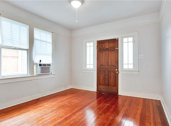 3rd image of 310 Broadway St