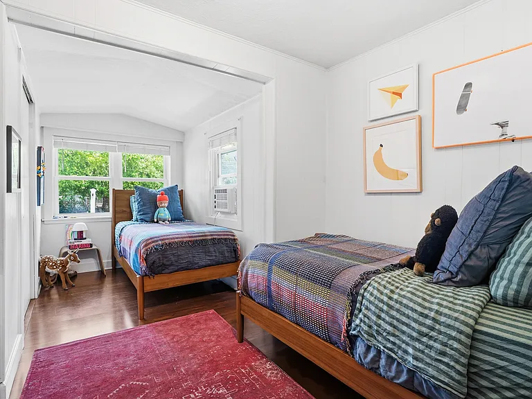 36 Dearborn Ave — Photo 17