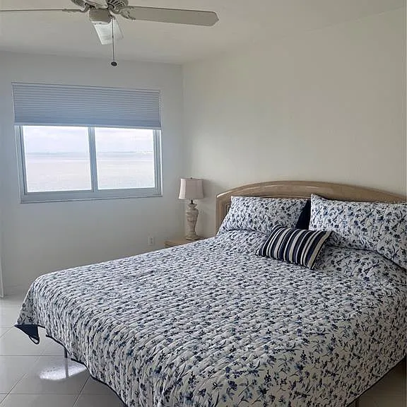 775 John Ringling Blvd #33 — Photo 14