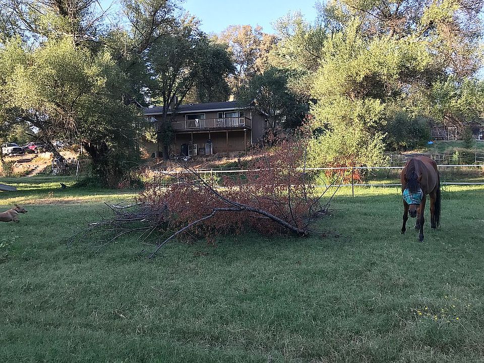 1st image of 21452 Cottage Hill Dr