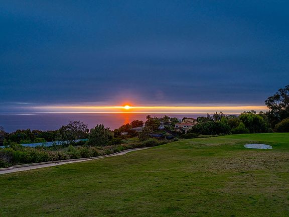 7007 Country Club Dr, La Jolla, CA 92037 | Zillow