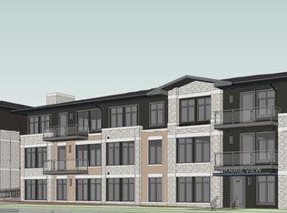 402 W Church St #11110556, Champaign, IL