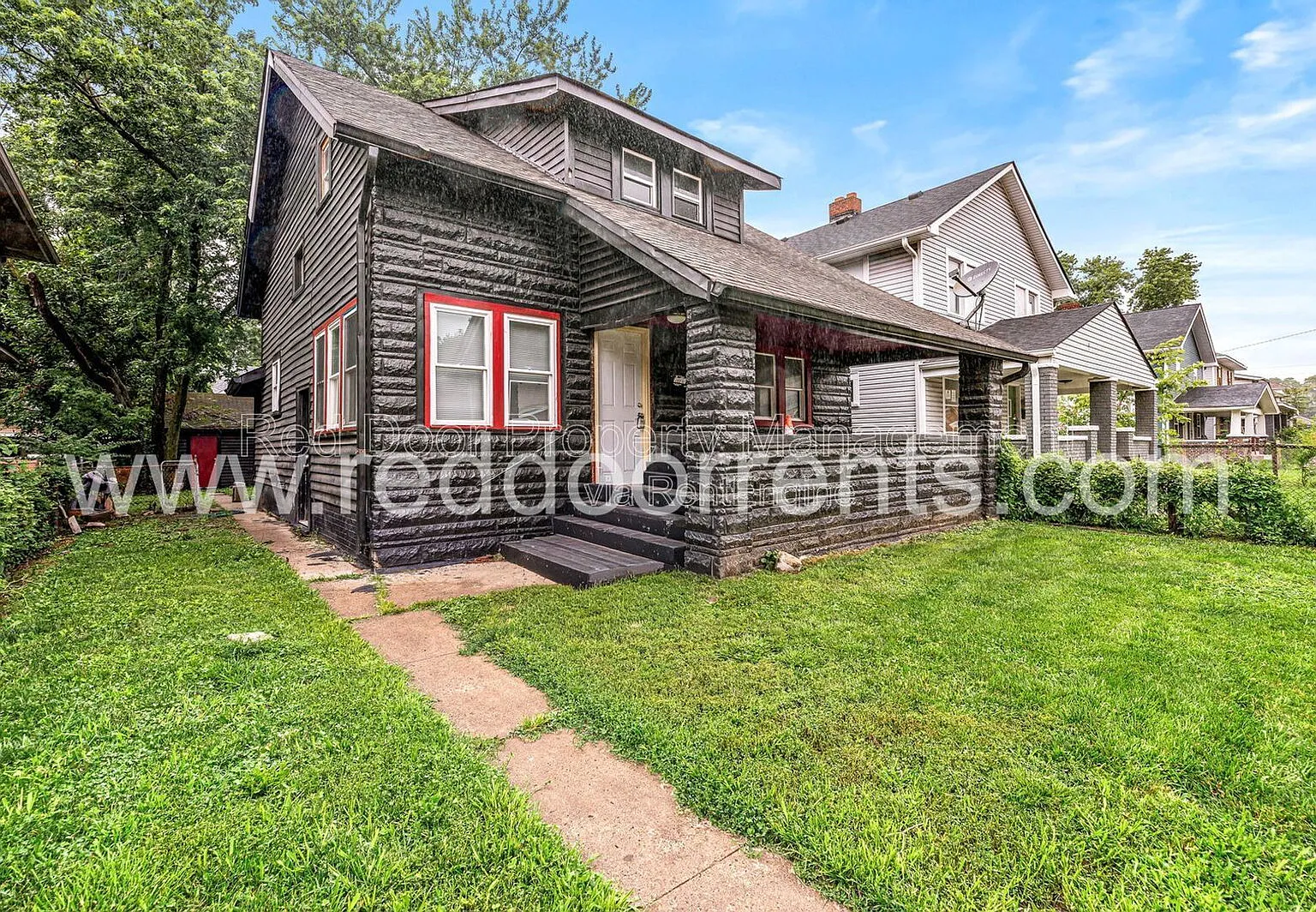 2 bed, 2.0 bath, 1100 sqft, $1,400 — Photo 2