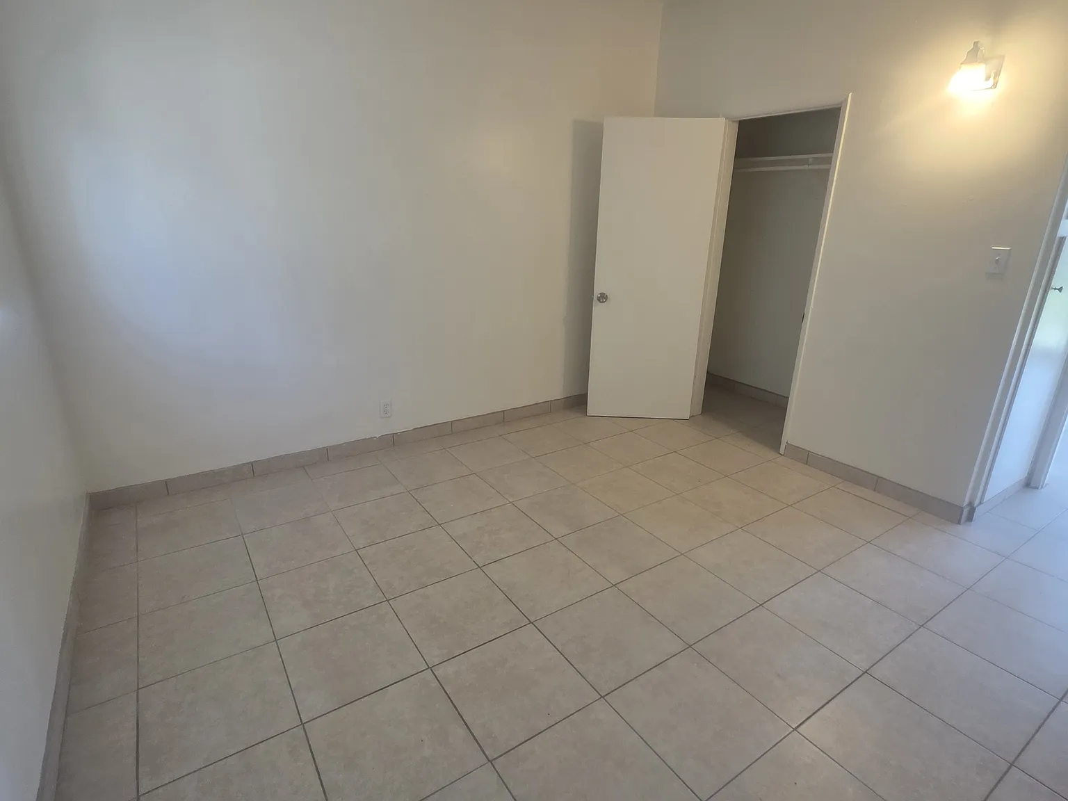 1 bed, 600 sqft, $1,800 — Photo 4