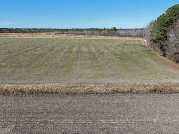 2056 State Highway 903 N, Stokes, NC 27884