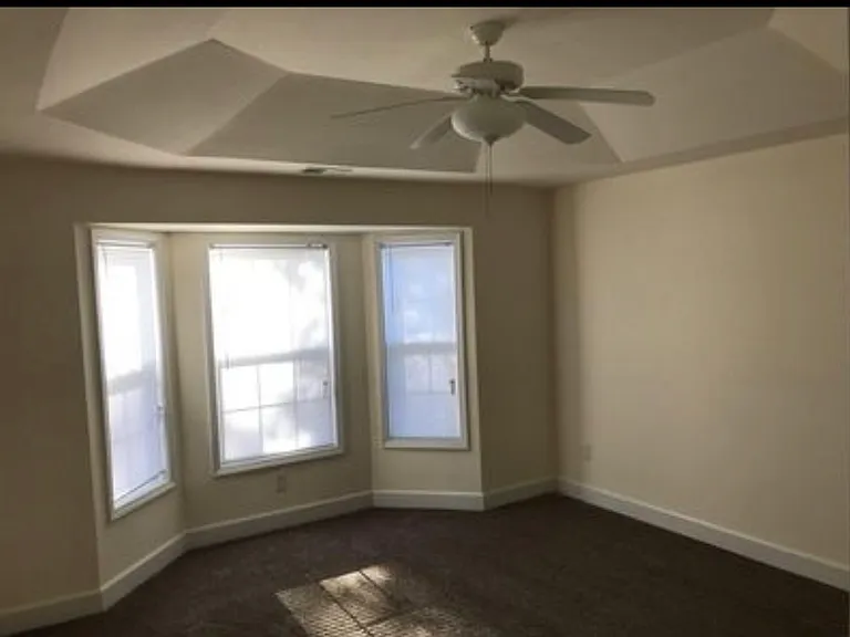 2884 Scarecrow Way — Photo 5