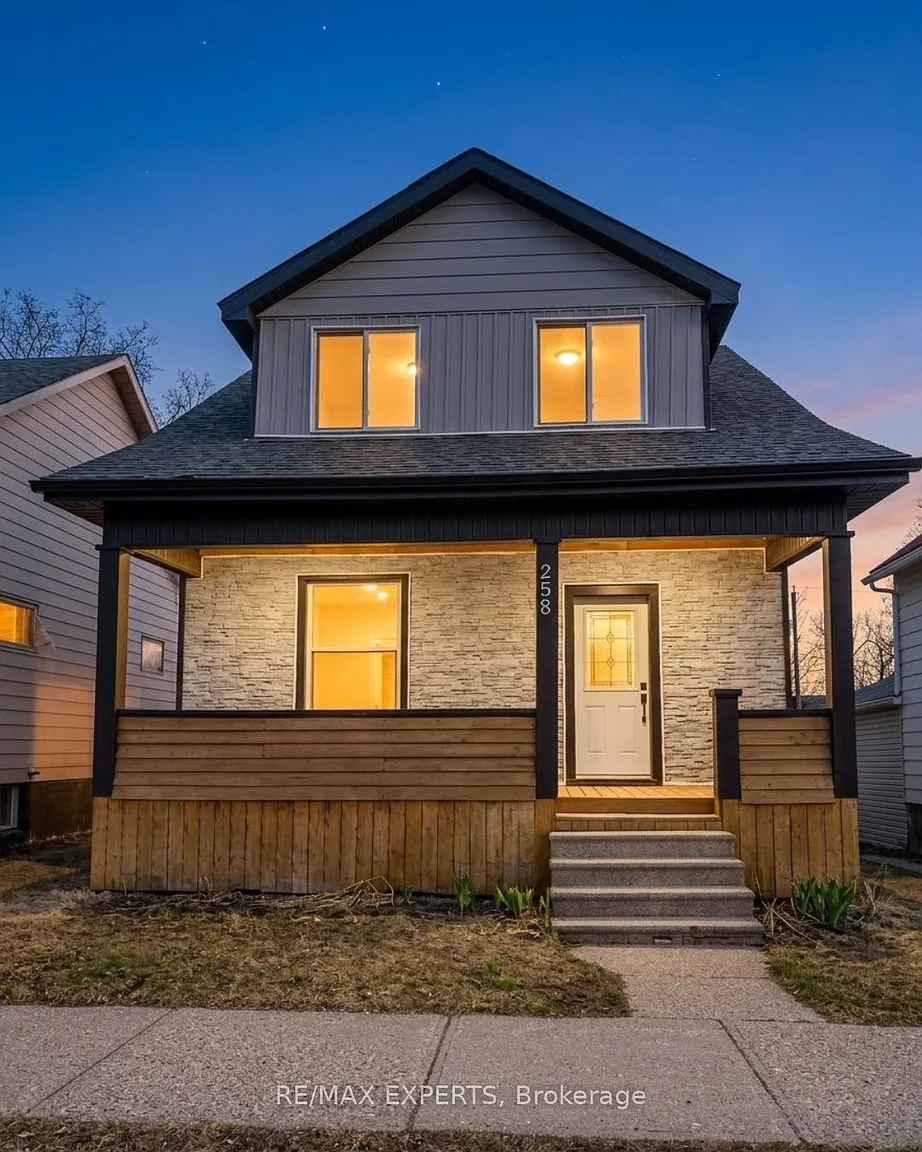 258 Dundas St photo 1