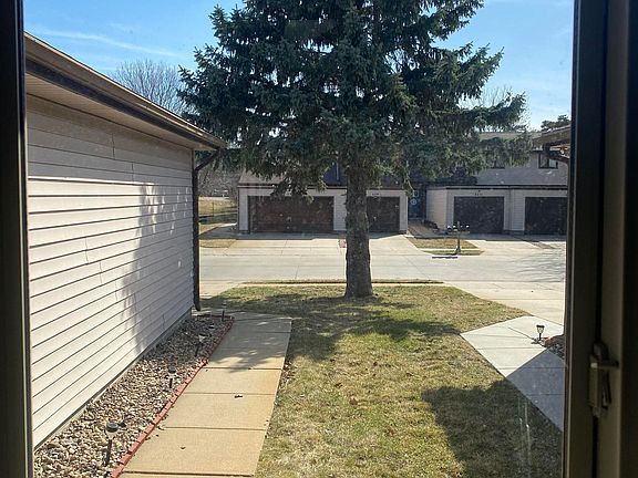 2nd image of 2234 Southwood Pl